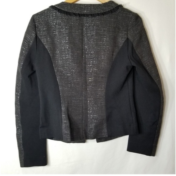 Express Metallic Chain Ruffle Trim Cropped Gunmetal
Blazer Sz 8 - Picture 4 of 11